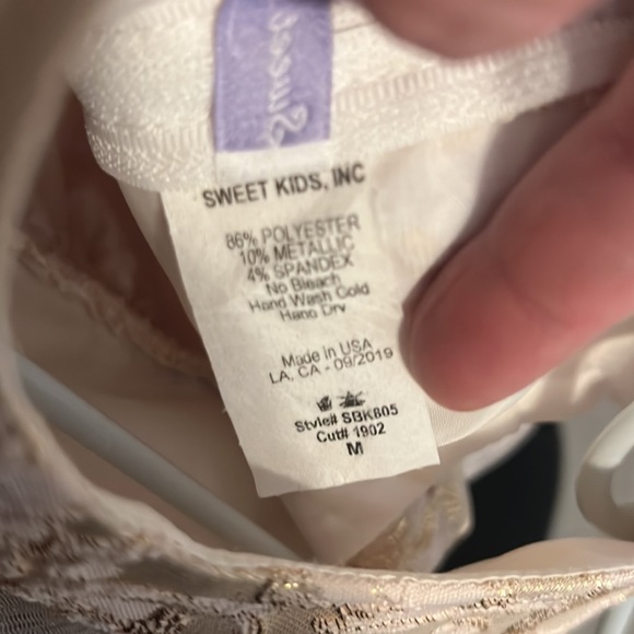 Little girls dress with shoes - Picture 5 of 8